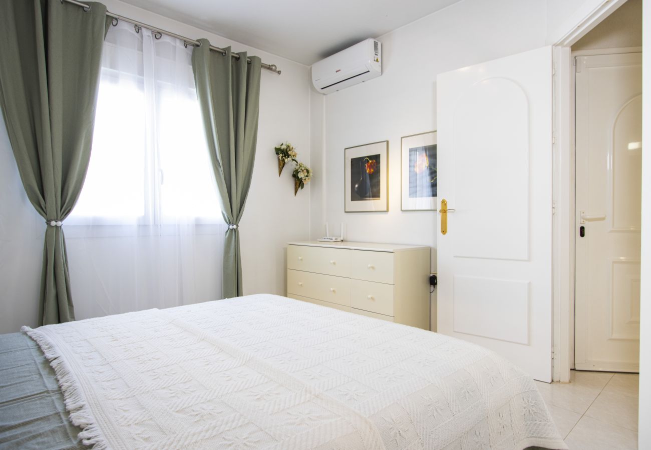 Bungalow en Orihuela Costa - ID4