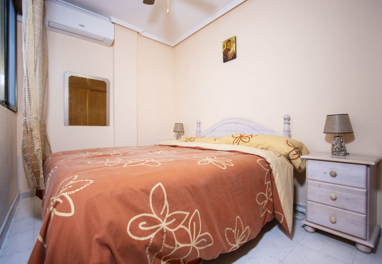 Apartamento en Torrevieja - ID122