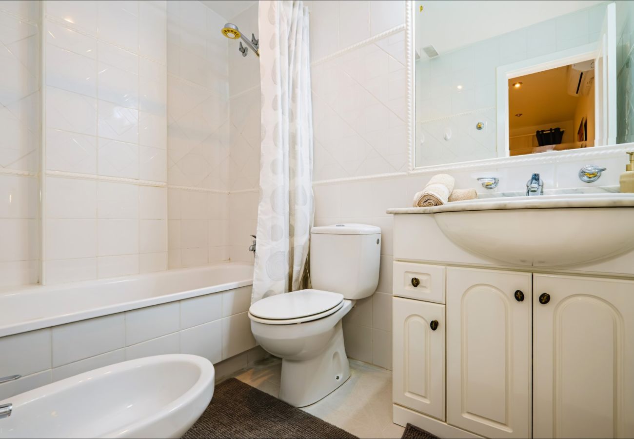 Apartamento en Guardamar - ID111