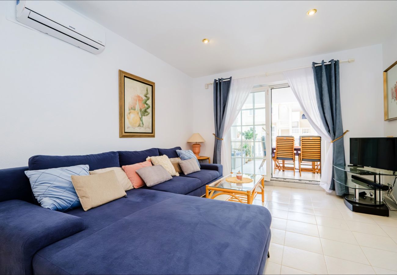 Apartamento en Guardamar - ID111