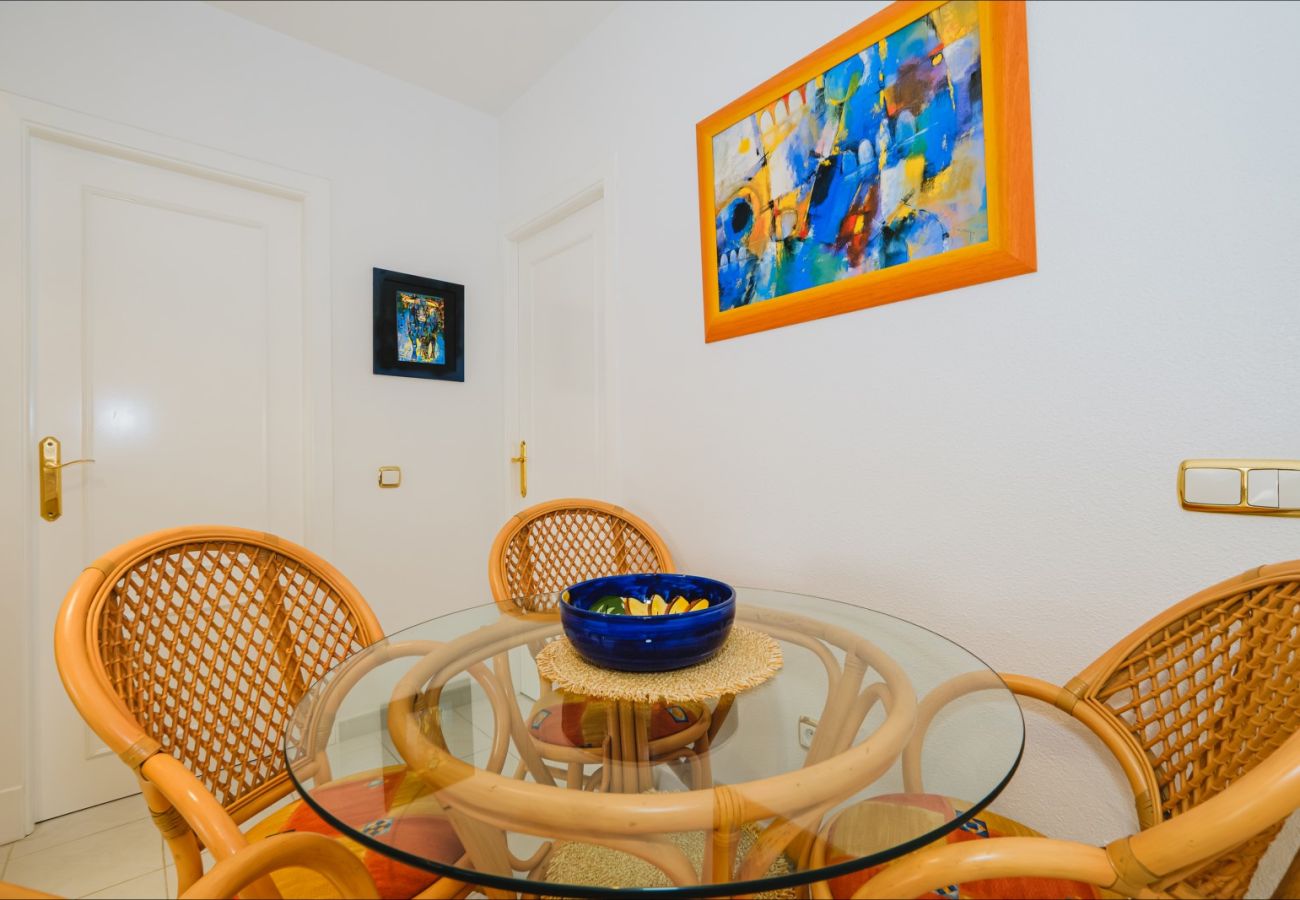 Apartamento en Guardamar - ID111