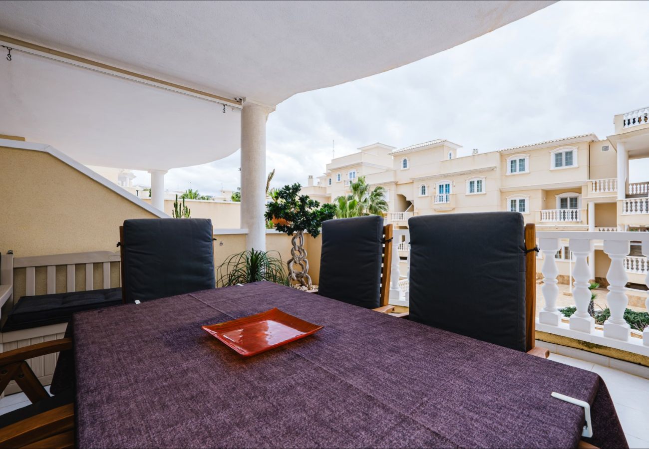 Apartamento en Guardamar - ID111