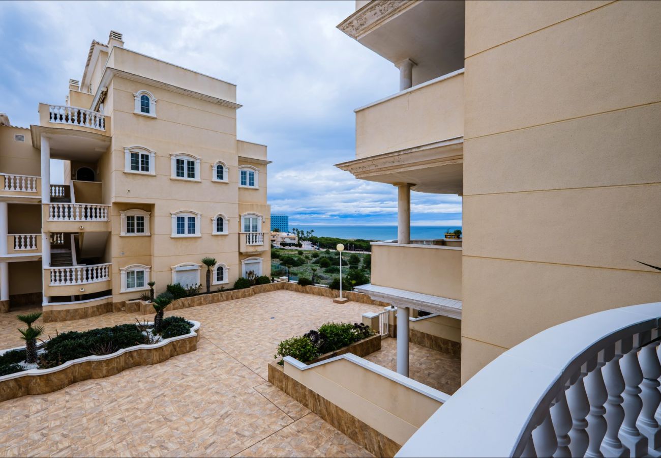 Apartamento en Guardamar - ID111