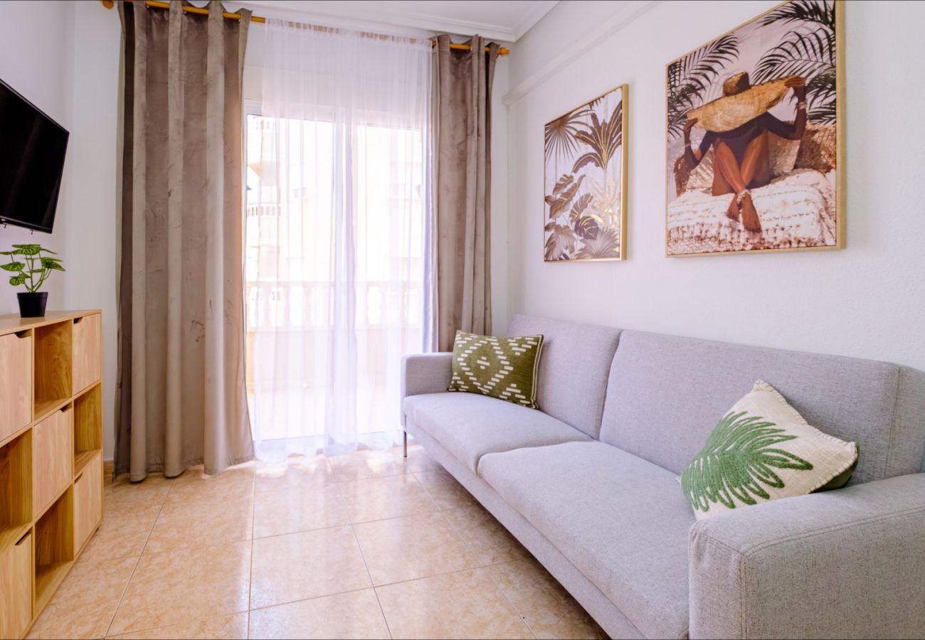 Apartamento en Torrevieja - ID182