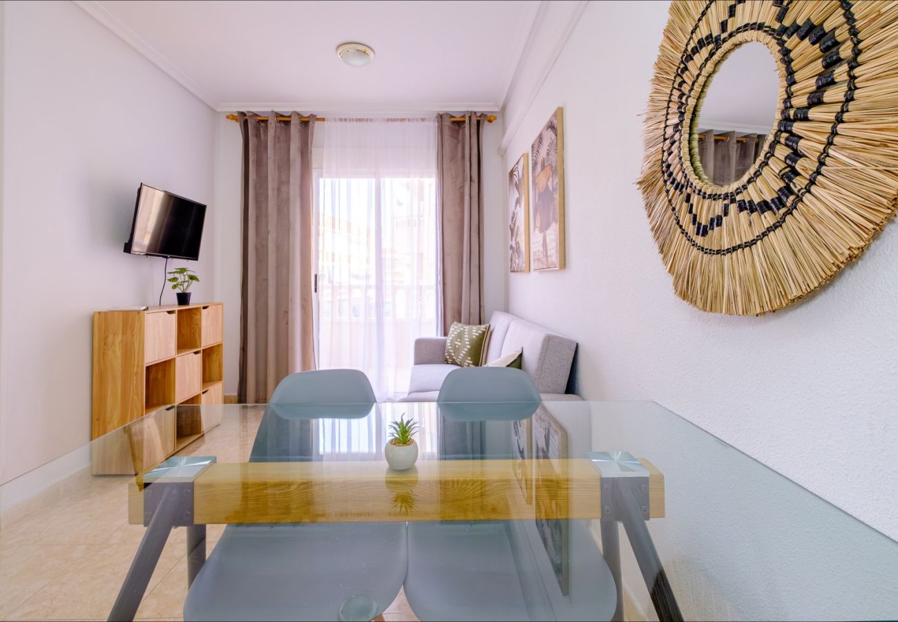 Apartamento en Torrevieja - ID182