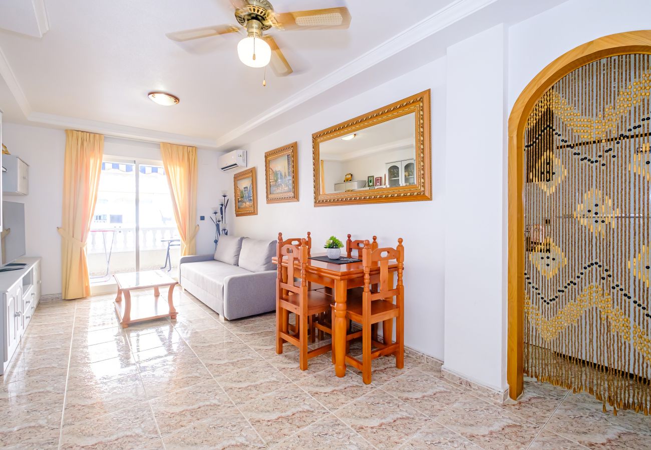 Apartamento en Torrevieja - ID111