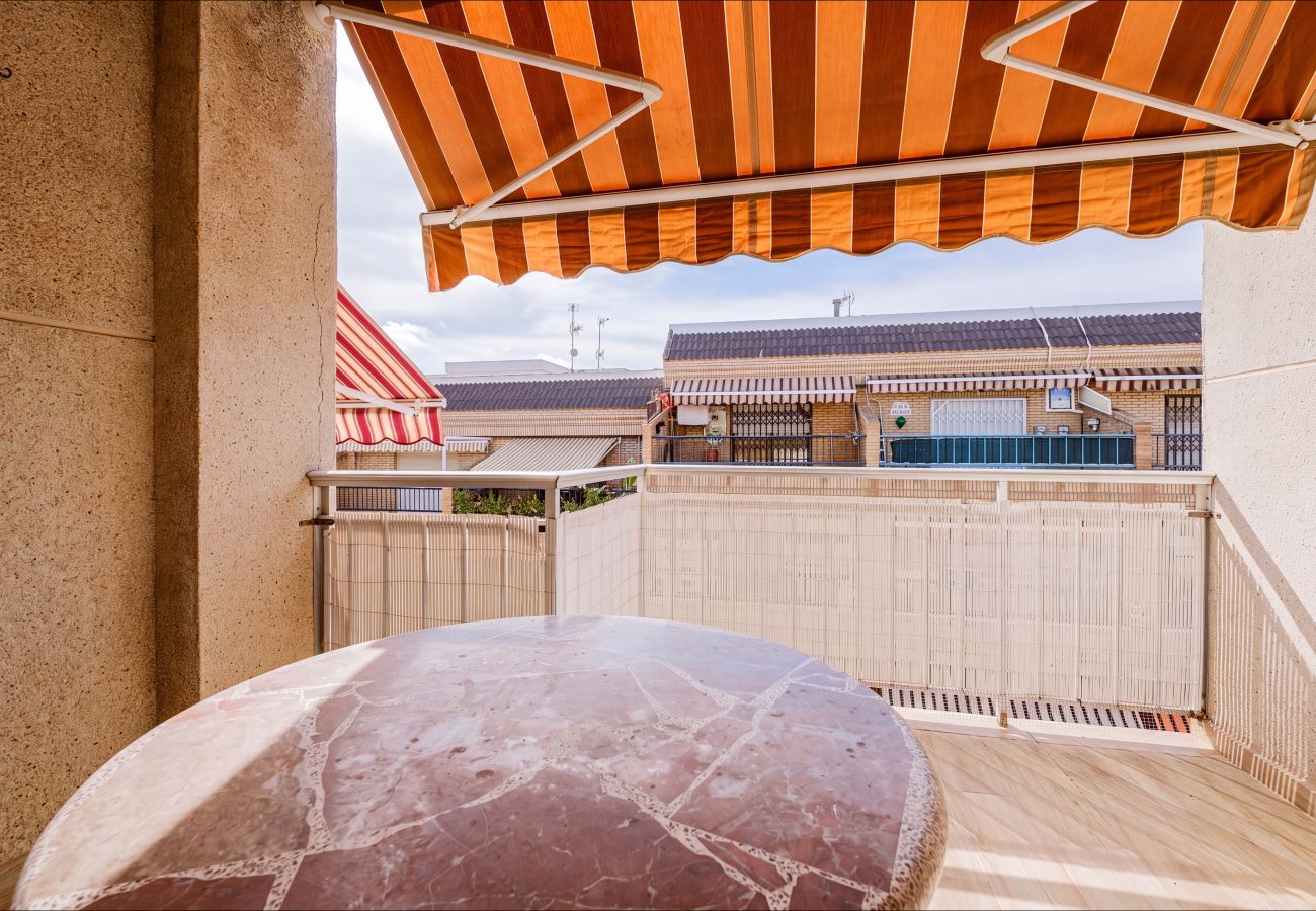 Apartamento en Torrevieja - ID24