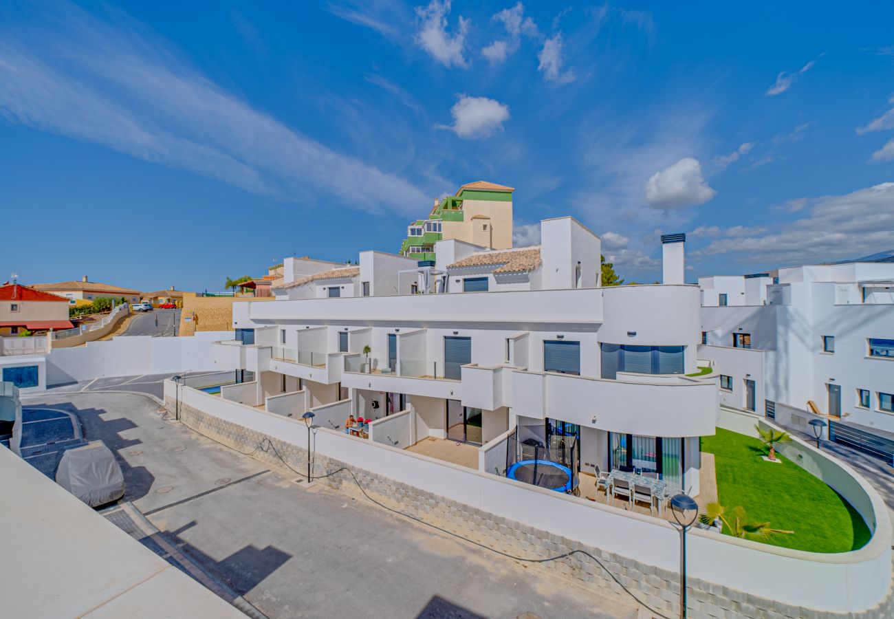 Apartamento en Finestrat - Duplex Finestrat con 2 dormitorios y terraza