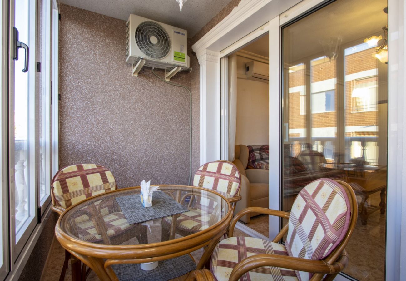 Apartamento en Torrevieja - ID166