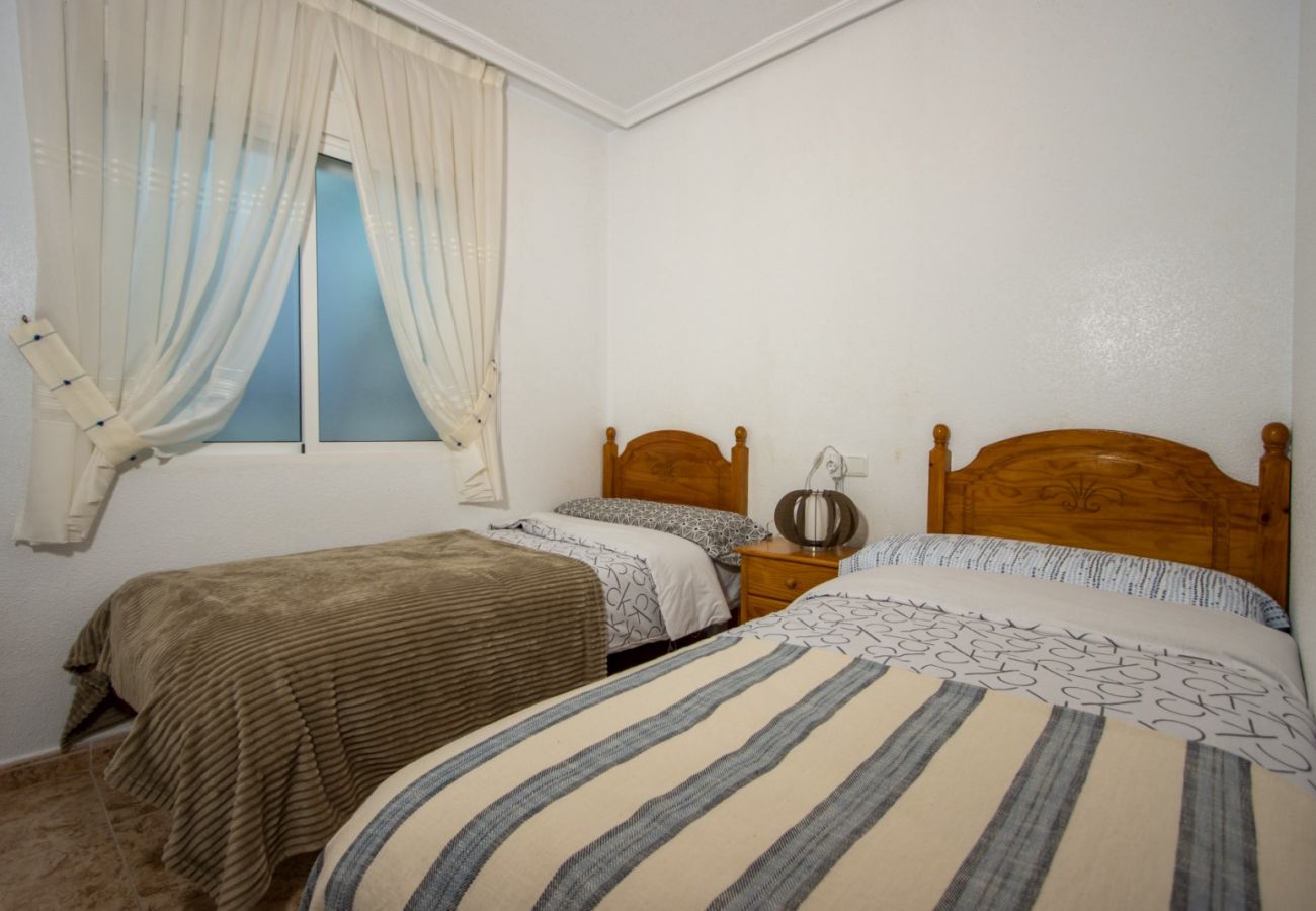 Apartamento en Torrevieja - ID166