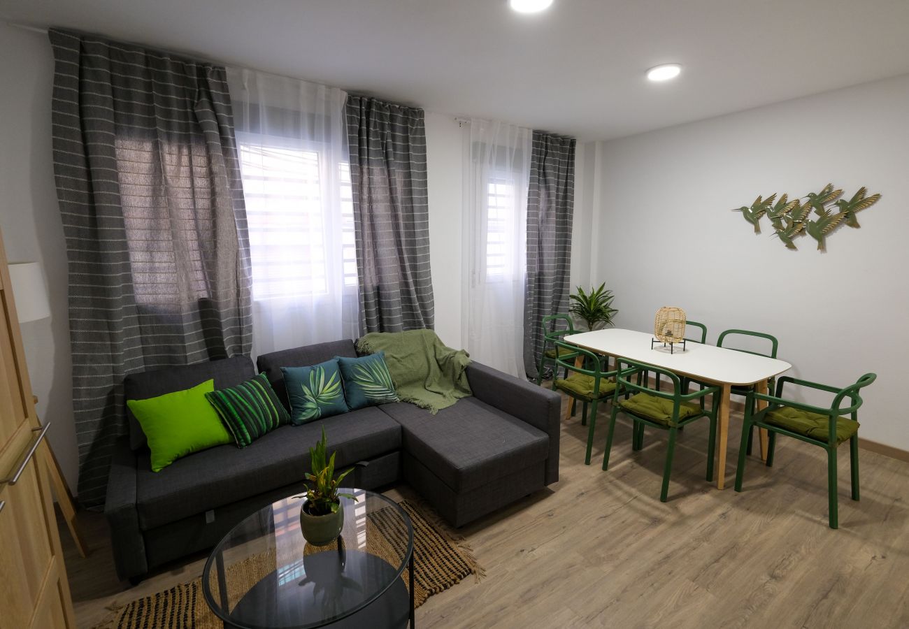 Apartamento en Alicante - 0A PlusUltra de 2 dormitorios Alicante