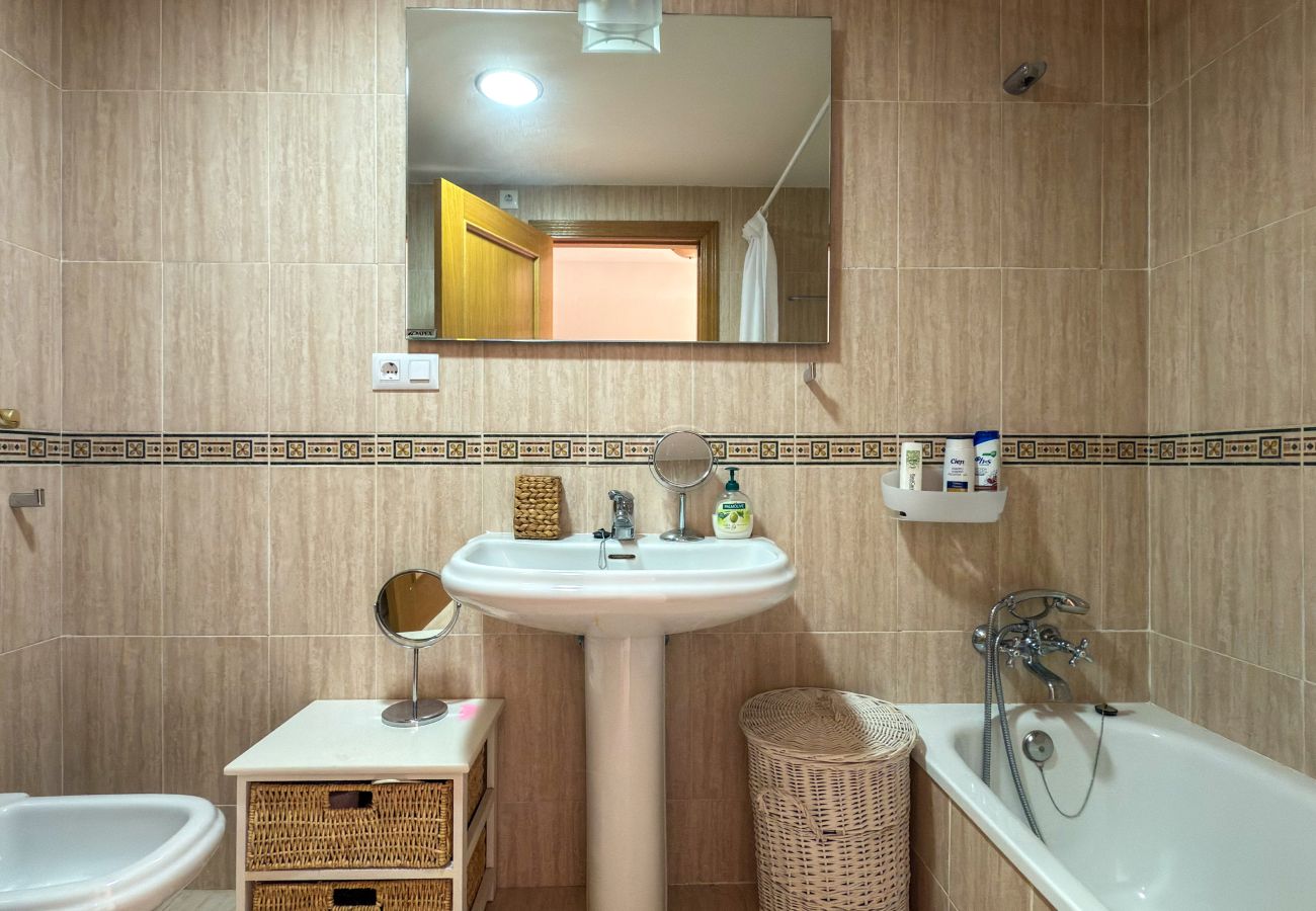 Apartamento en Villajoyosa - CL PISO ROSA 2 DORMITORIOS  CON VISTA AL MAR