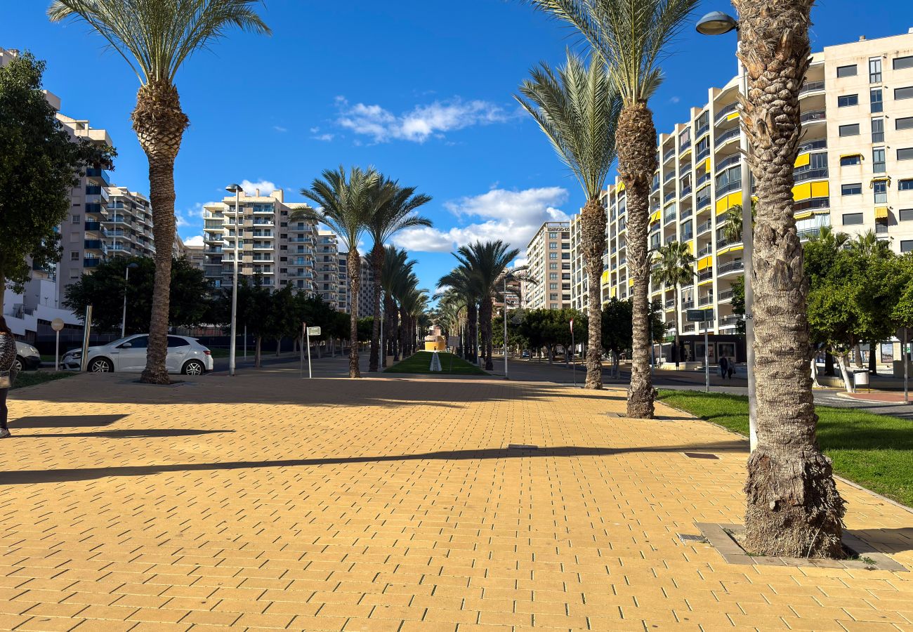Apartamento en Villajoyosa - CL PISO ROSA 2 DORMITORIOS  CON VISTA AL MAR