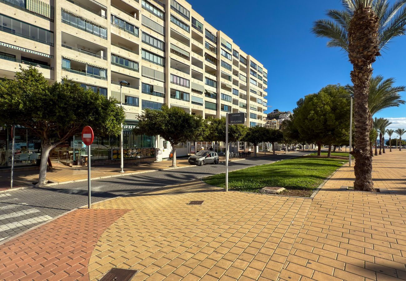 Apartamento en Villajoyosa - CL PISO ROSA 2 DORMITORIOS  CON VISTA AL MAR