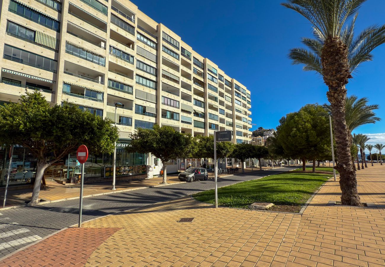 Apartamento en Villajoyosa - CL PISO ROSA 2 DORMITORIOS  CON VISTA AL MAR