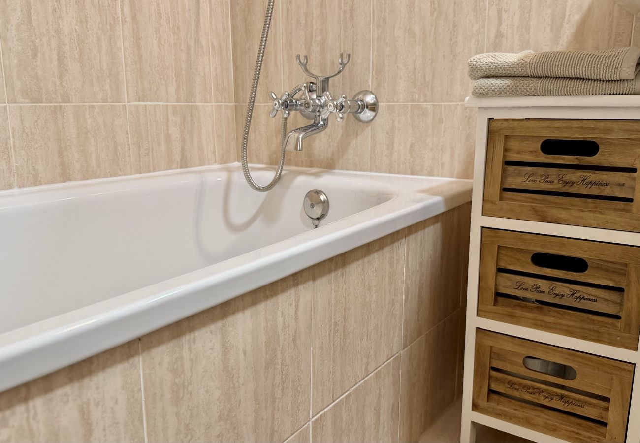 Apartamento en Villajoyosa - CL PISO ROSA 2 DORMITORIOS  CON VISTA AL MAR