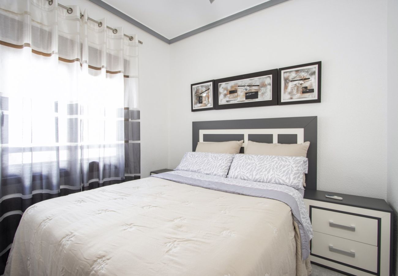 Apartamento en Torrevieja - ID129