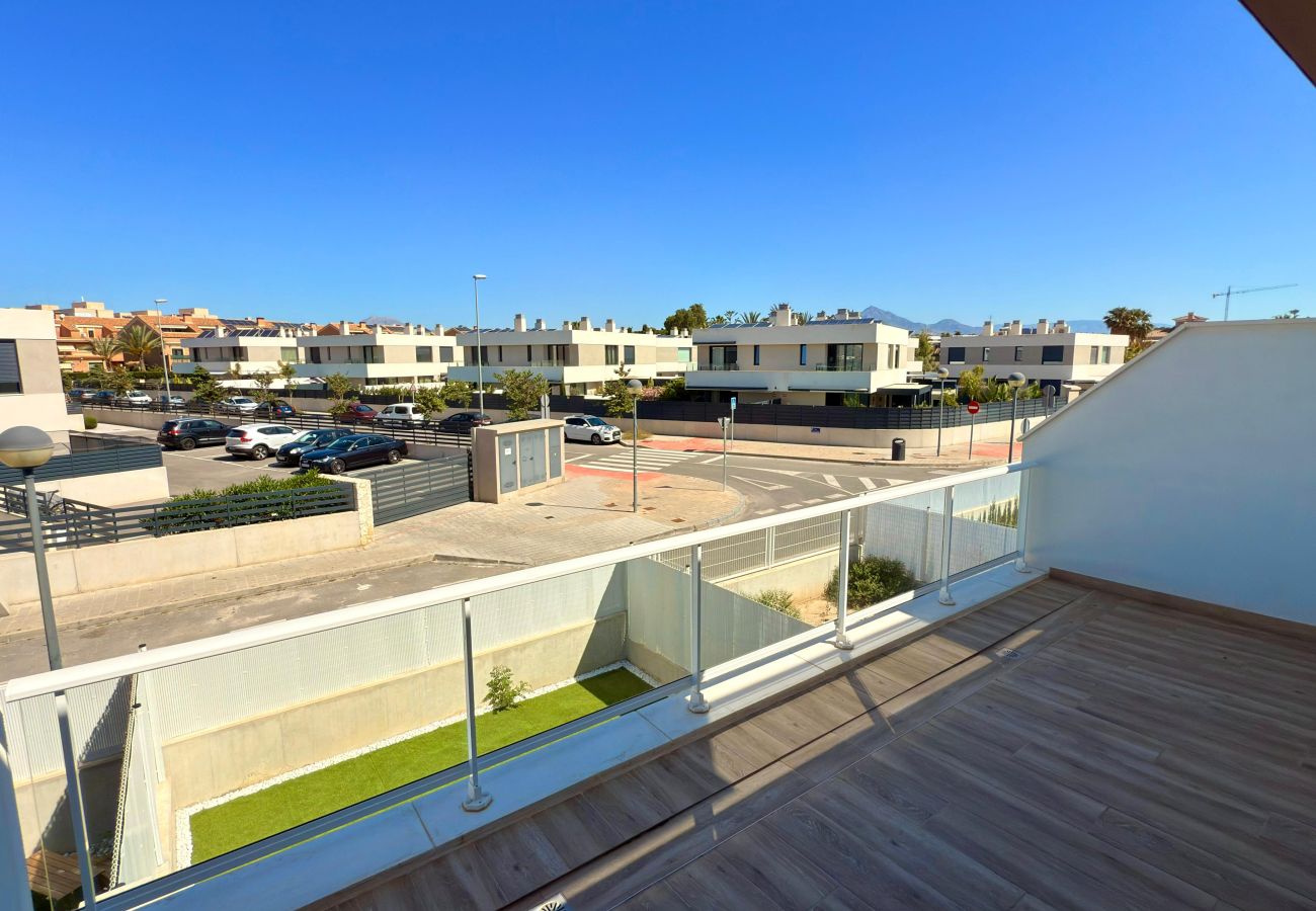 Casa adosada en San Juan de Alicante - ASL LEVANTE DREAM