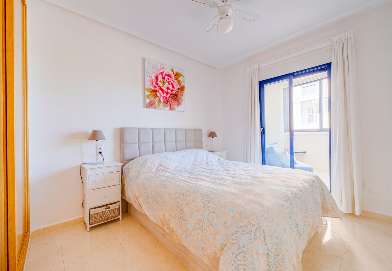 Apartahotel en Villajoyosa - CSL PISO AZALEAS DOR DORMITORIOS