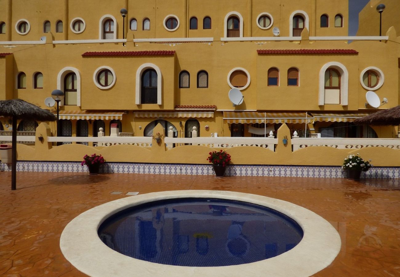 Casa adosada en El Campello - AL MARAVILLOSA VILLA CON PLAYA PRIVADA EN EL CAMPE