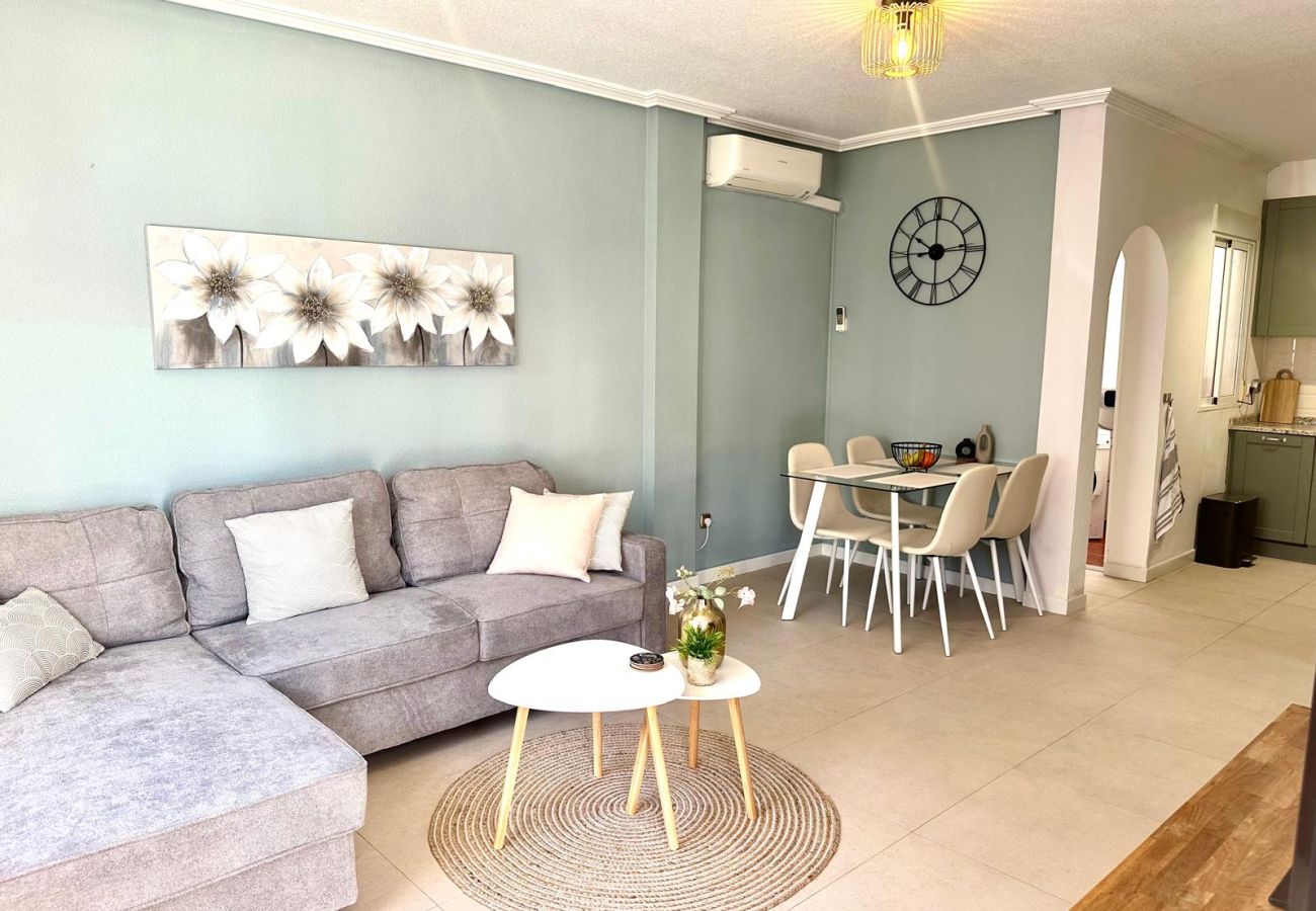 Bungalow en Orihuela Costa - ID191