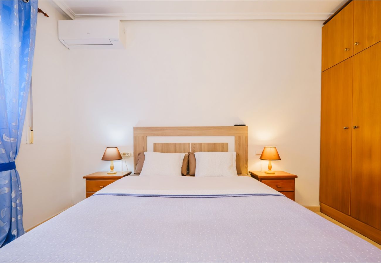 Apartment in Torrevieja - ID138