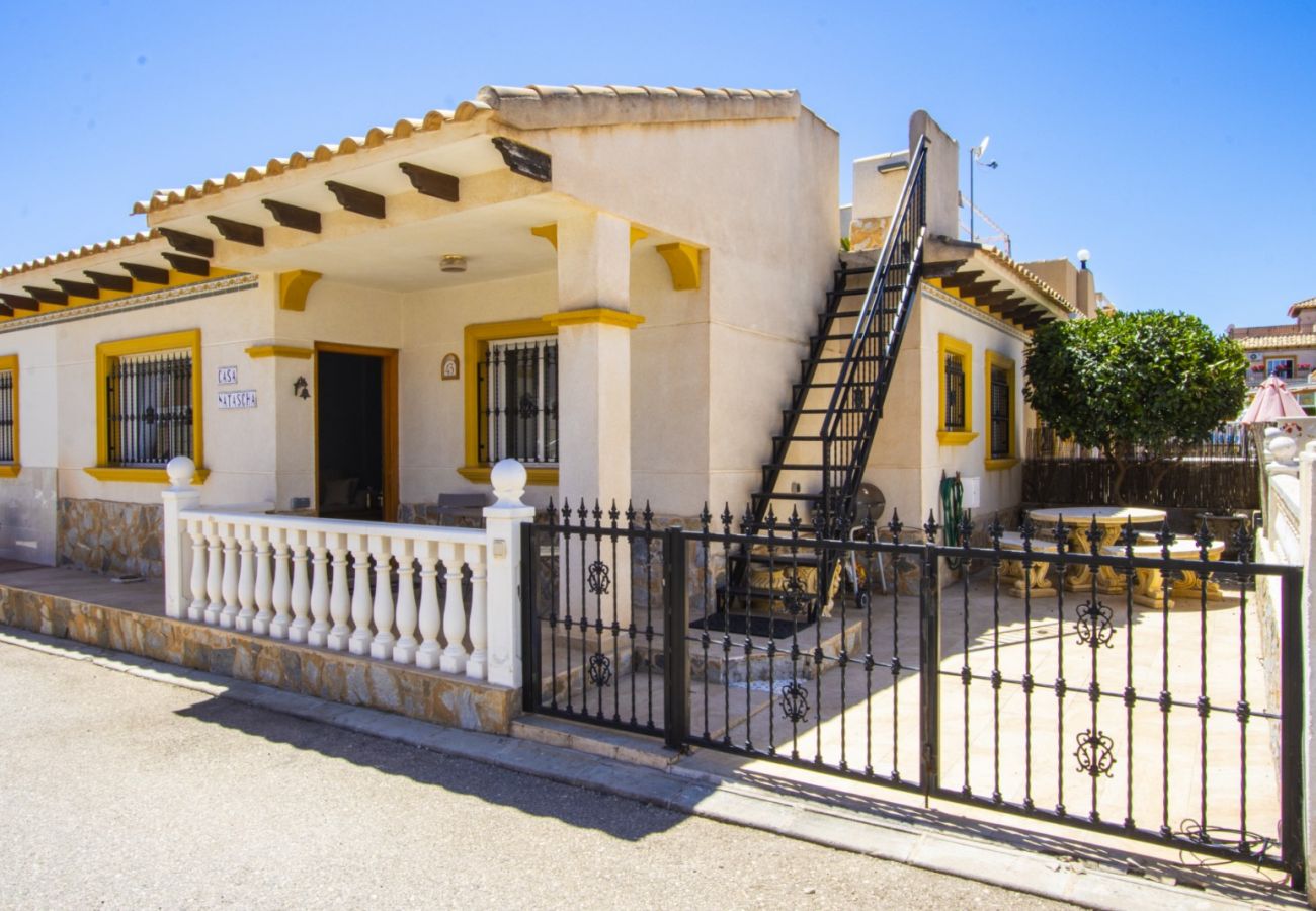 Bungalow in Orihuela Costa - ID191