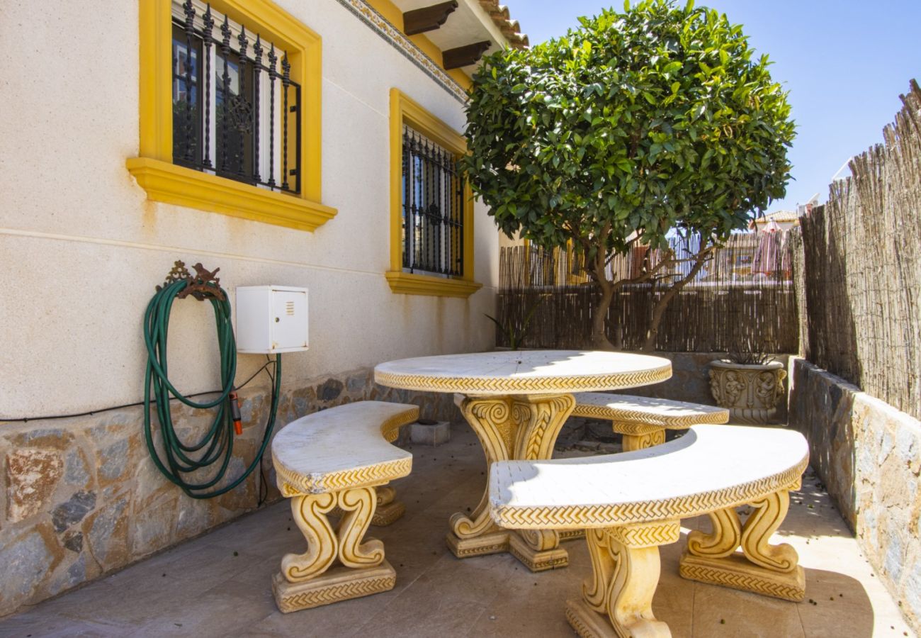 Bungalow in Orihuela Costa - ID191