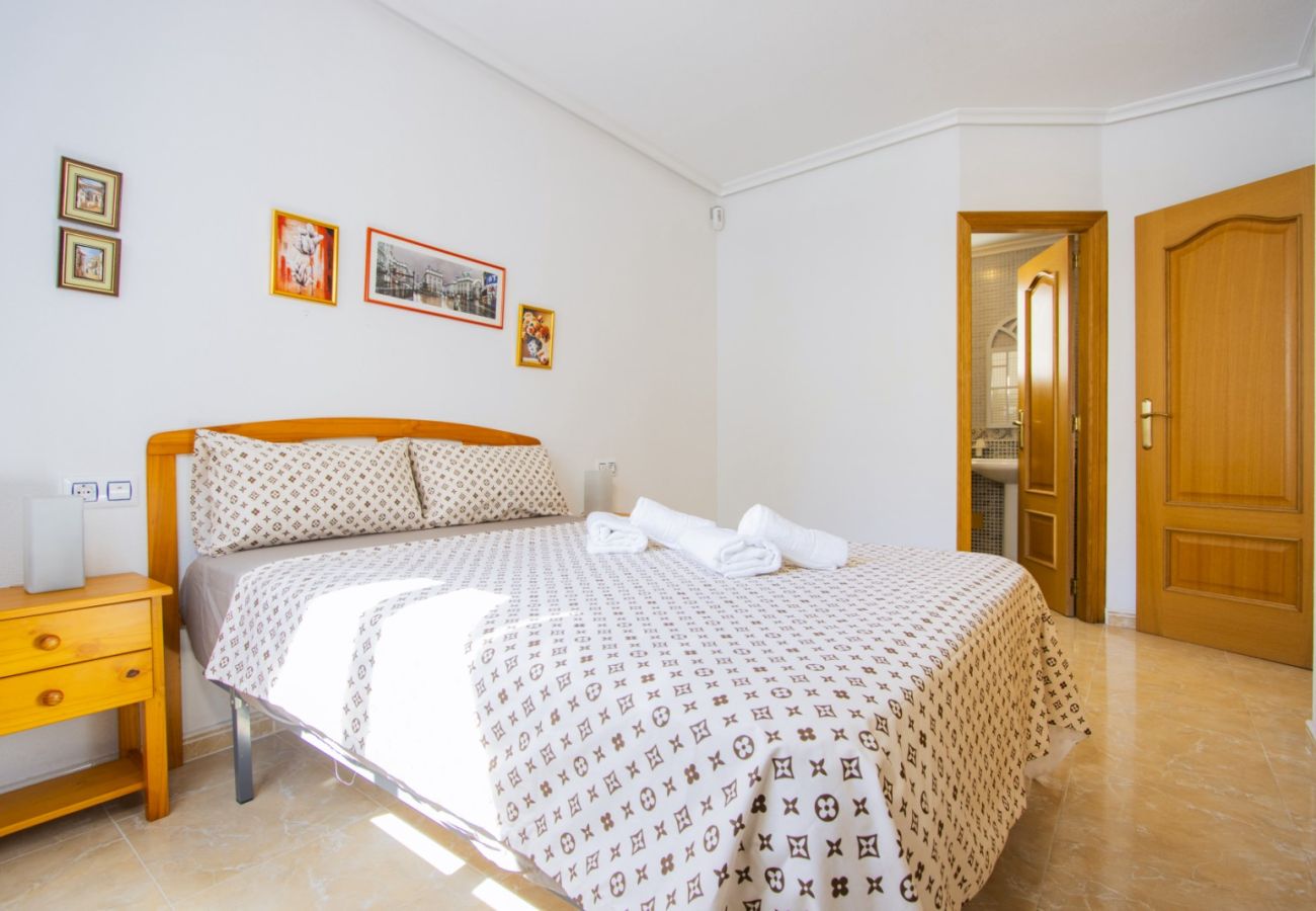 Apartment in Torrevieja - ID15