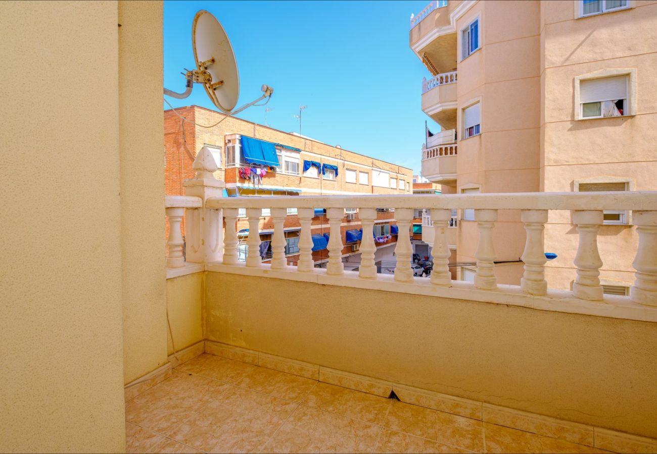 Apartment in Torrevieja - ID182