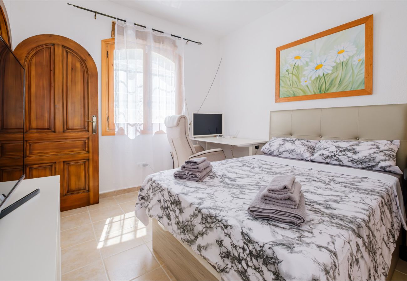 Bungalow in La Zenia - ID83