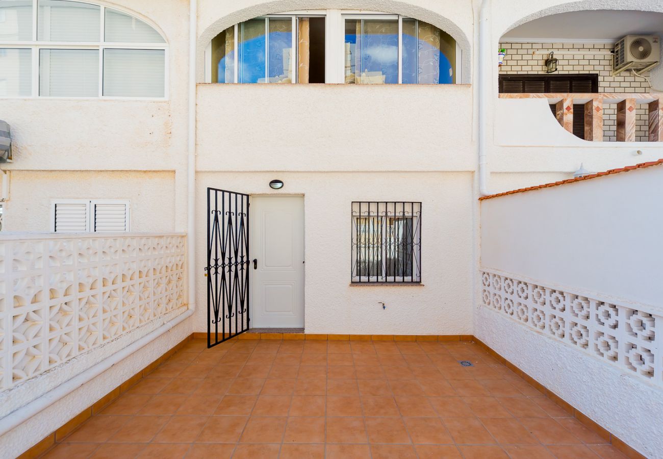 Bungalow in La Mata - ID120