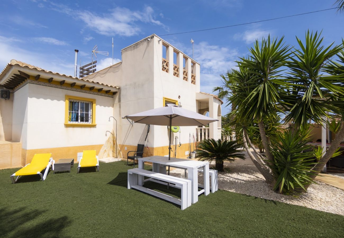 Villa in La Zenia - ID77