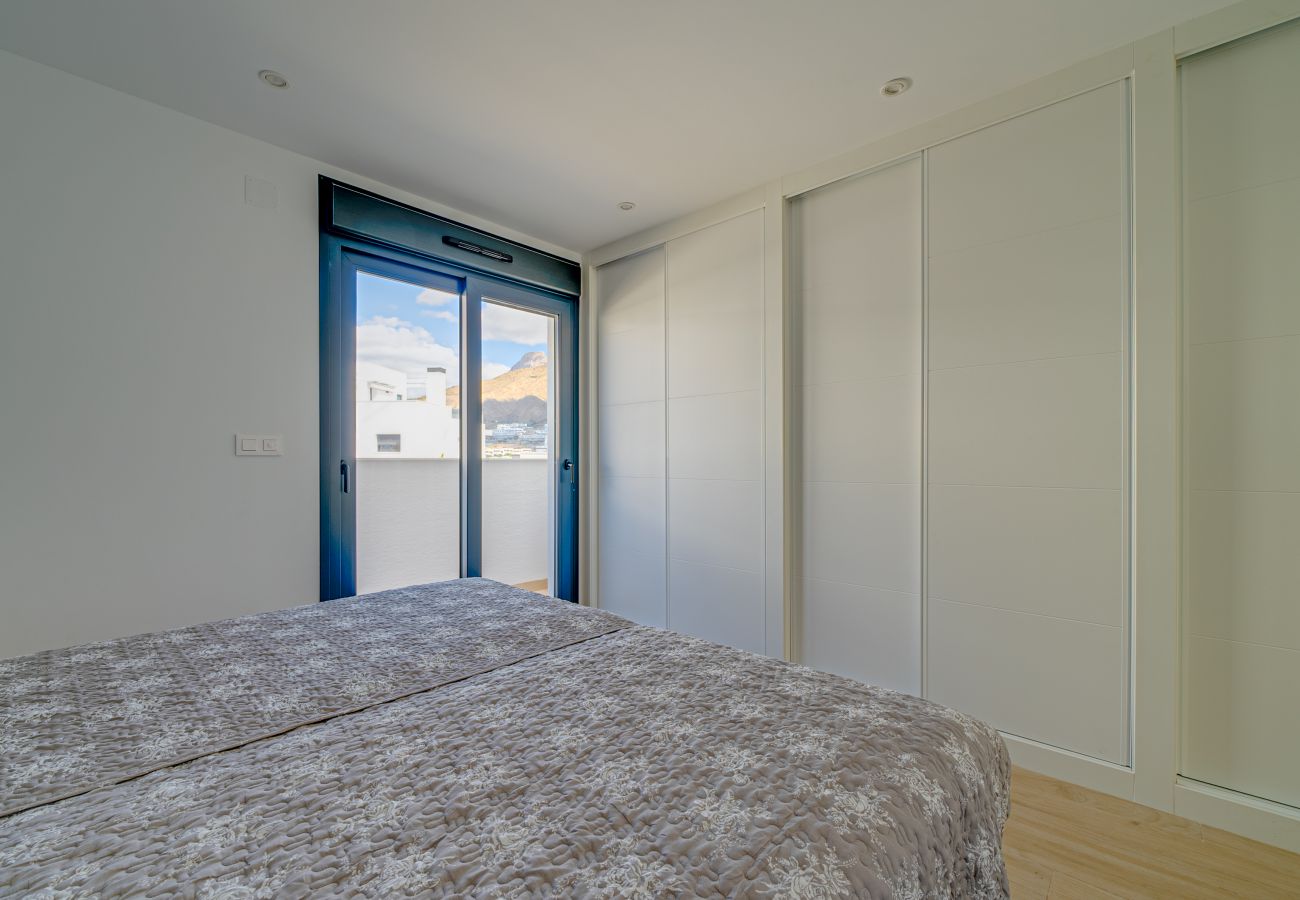 Apartment in Finestrat - Duplex Finestrat con 2 dormitorios y terraza