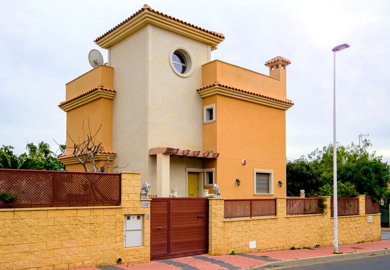 Villa in Torrevieja - ID119