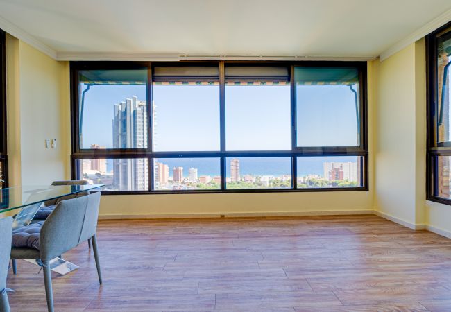 Apartment in Benidorm - Apartamento Coblanca de 3 dormitorios