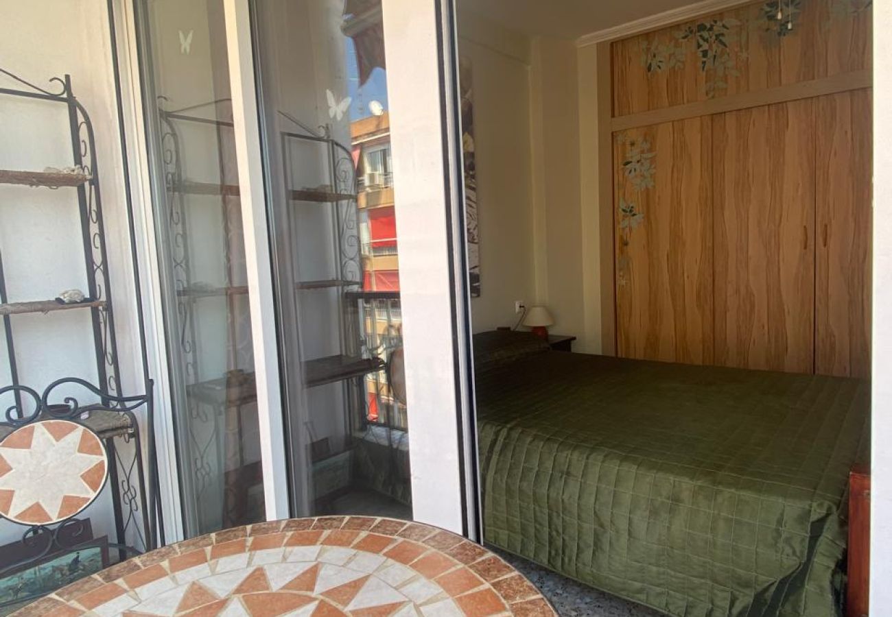 Apartment in Alicante / Alacant - ASL PISO 3 DORM ALICANTE PL 5 SIN ASCENSOR Apartment in Alicante / Alacant - ASL PISO 3 DORM ALICANTE PL 5 SIN ASCENSOR