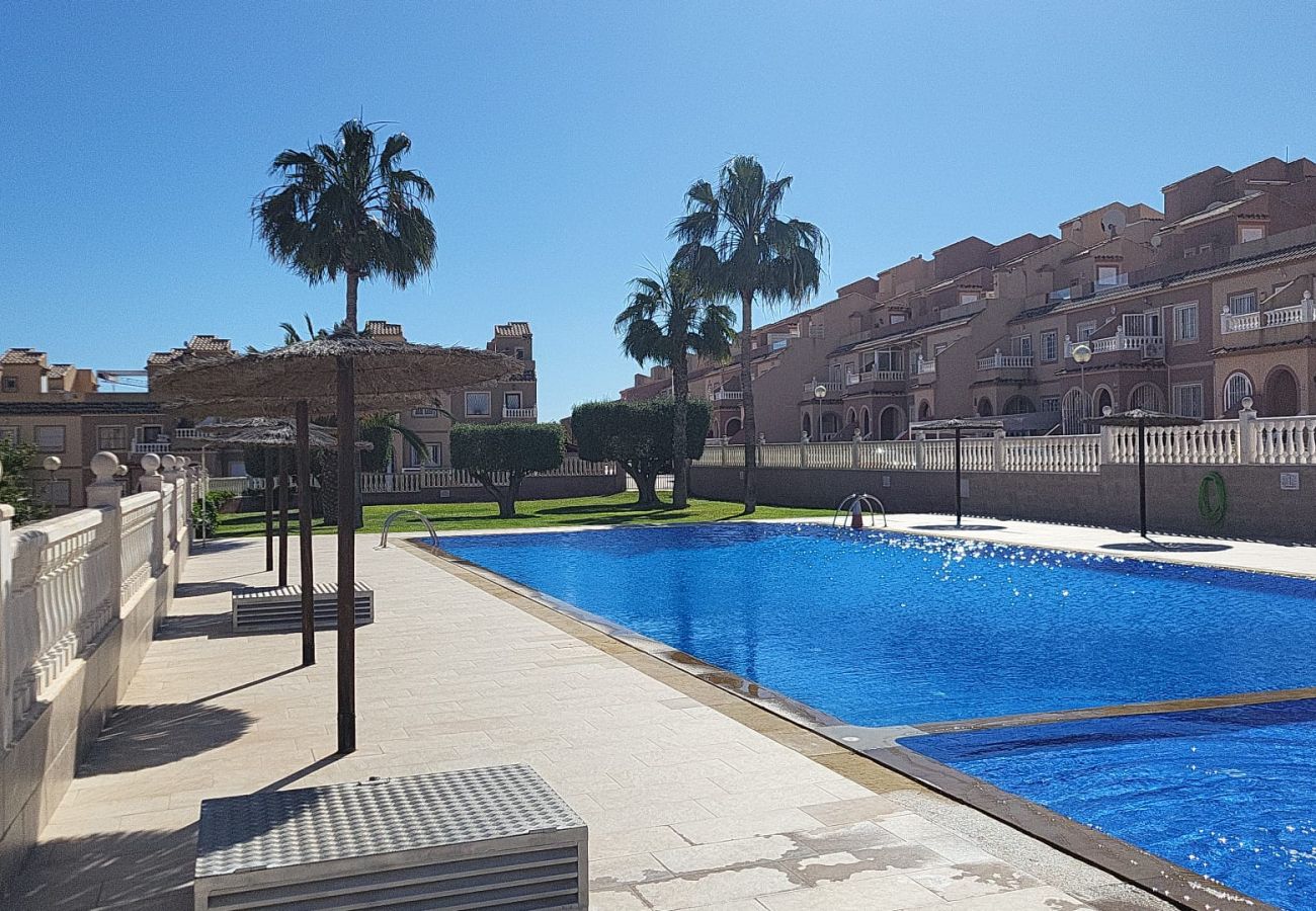 Apartment in santa pola - AL Gran Alacant 2BR Apartment with Pool