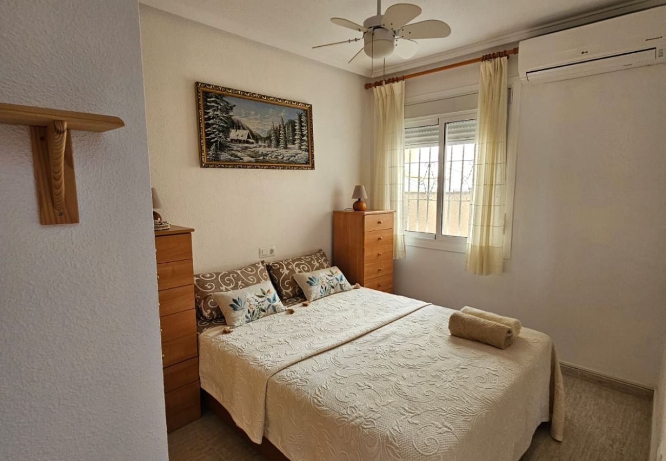 Apartment in santa pola - AL Gran Alacant 2BR Apartment with Pool