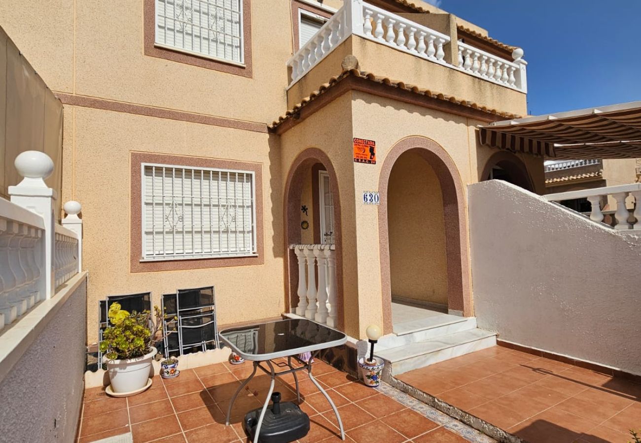 Apartment in santa pola - AL Gran Alacant 2BR Apartment with Pool
