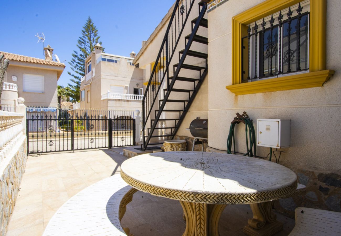 Bungalow in Orihuela Costa - ID191
