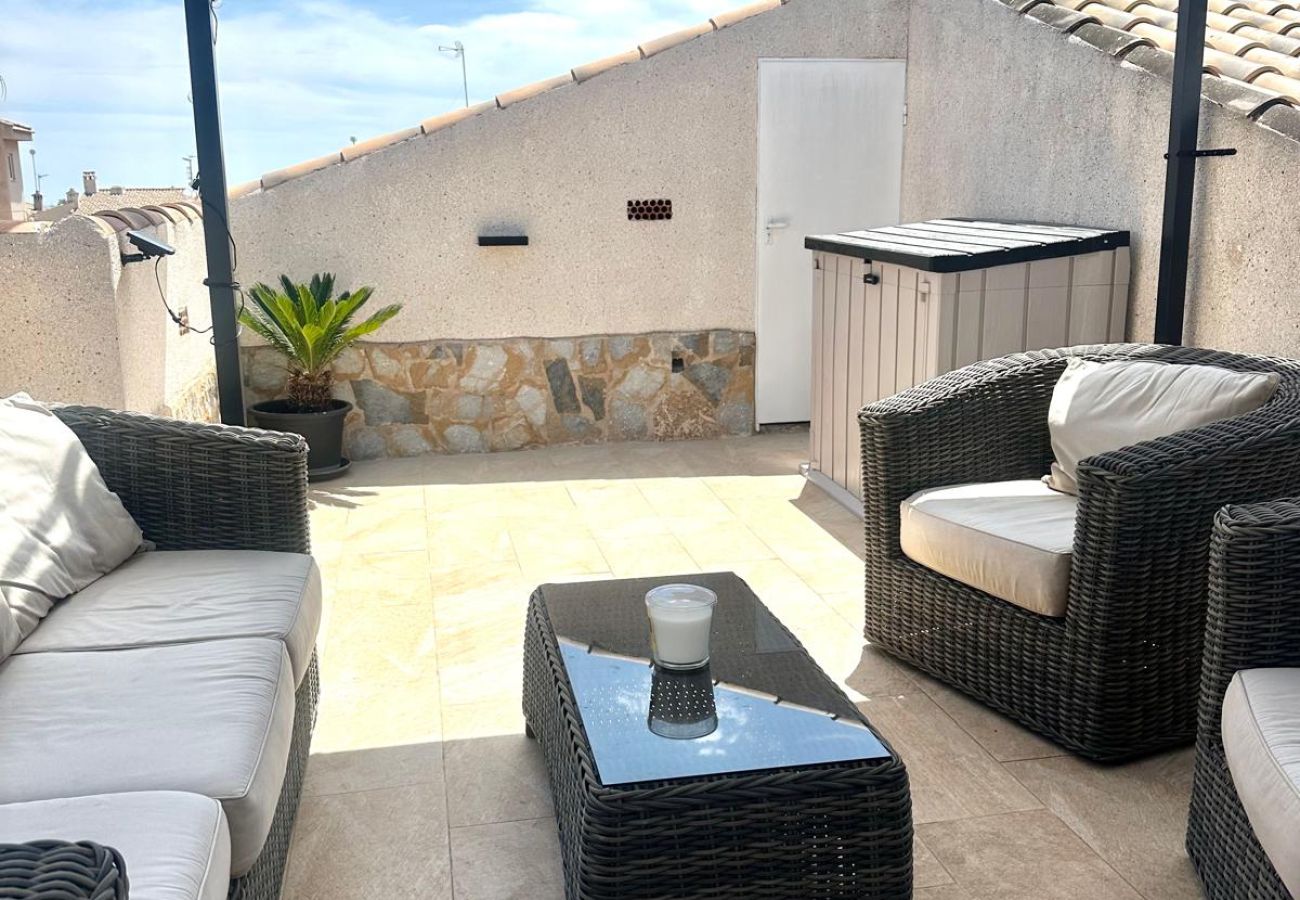 Bungalow in Orihuela Costa - ID191