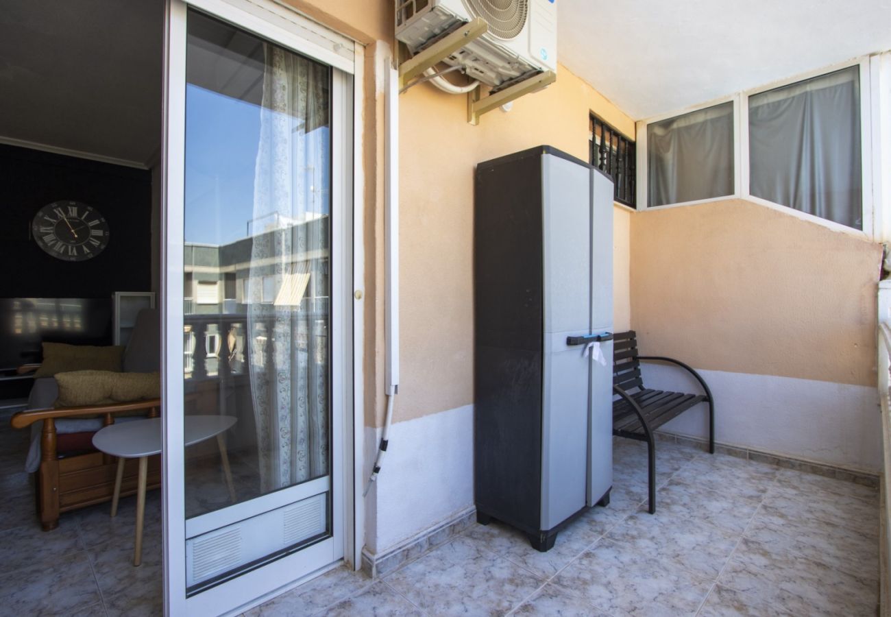 Apartment in Torrevieja - ID165