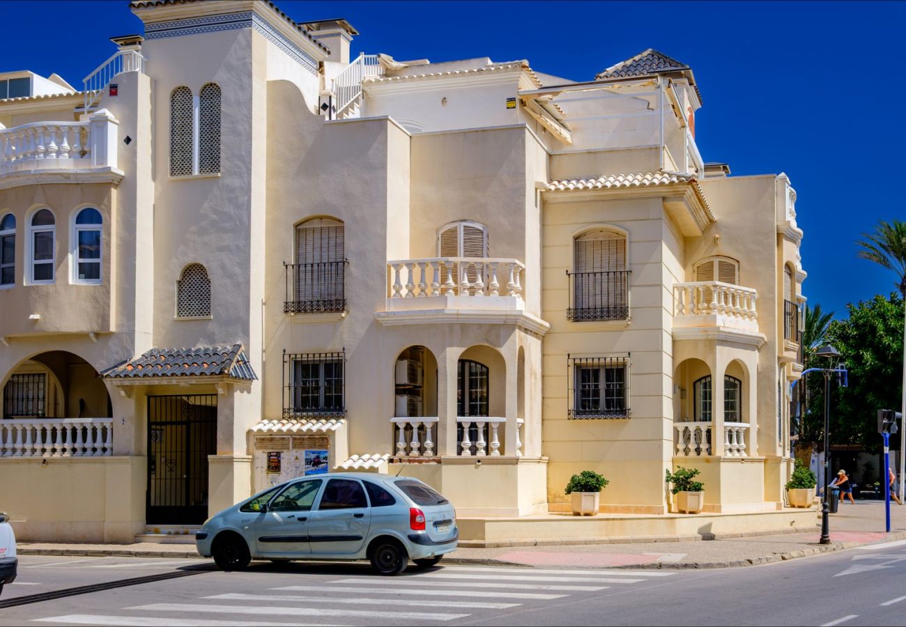 Апартаменты на Торревьеха / Torrevieja - ID371