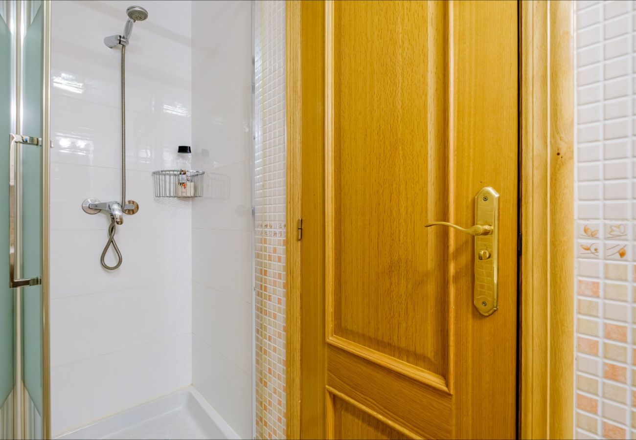 Апартаменты на Торревьеха / Torrevieja - ID95