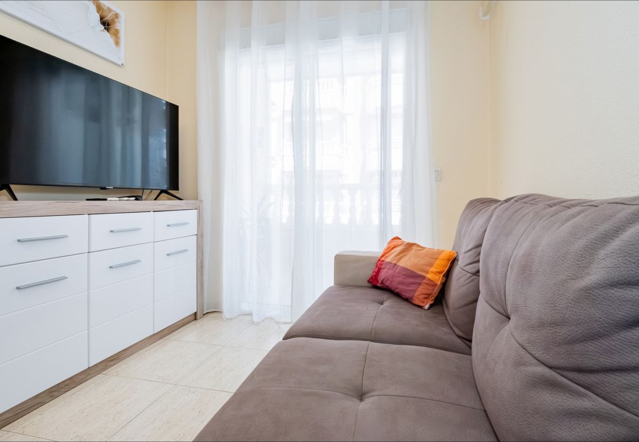 Апартаменты на Торревьеха / Torrevieja - ID103