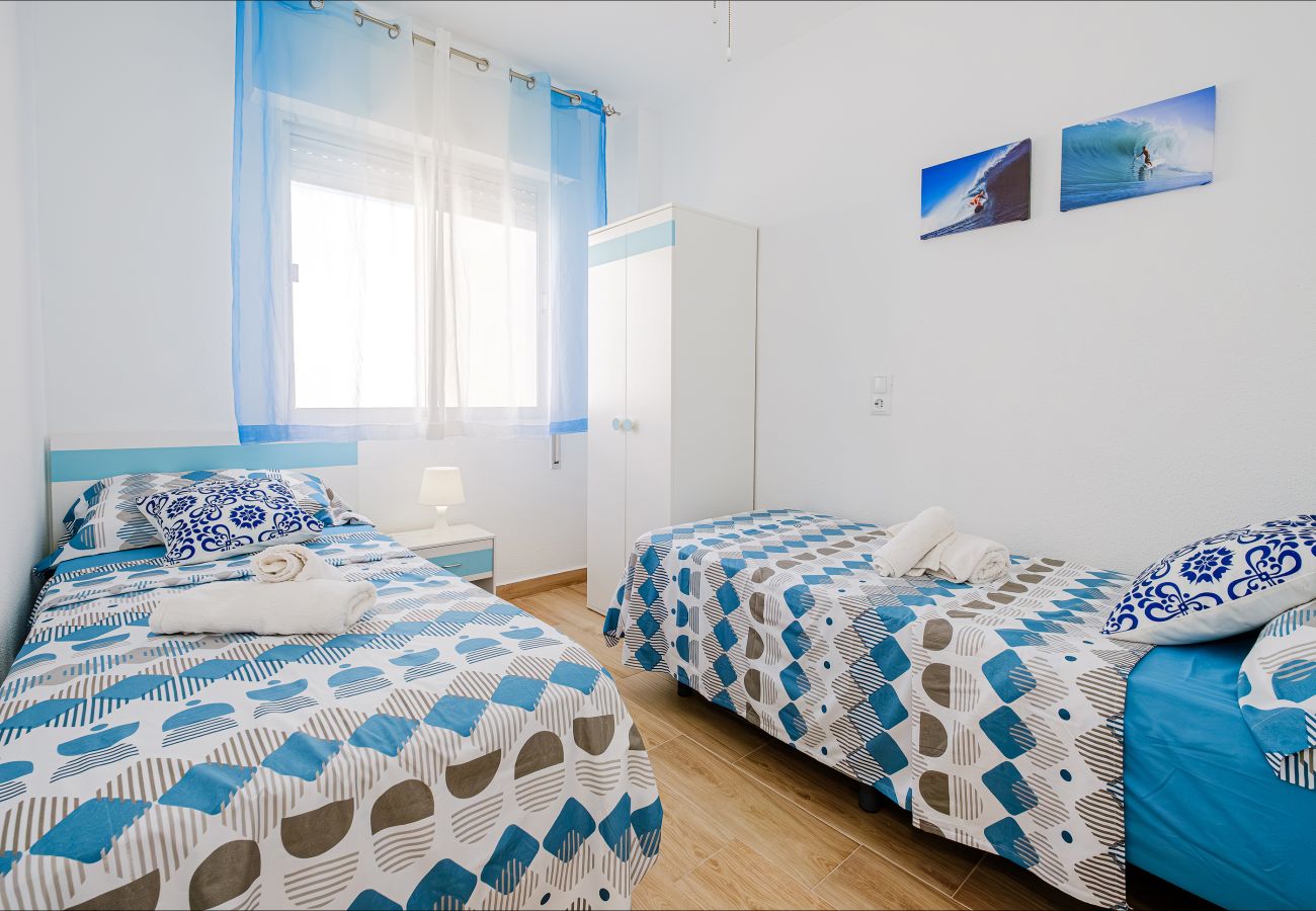 Апартаменты на Торревьеха / Torrevieja - ID24