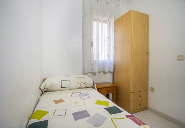 Апартаменты на Торревьеха / Torrevieja - ID188