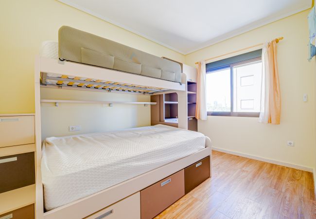 Апартаменты на Бенидорм / Benidorm - Apartamento Coblanca de 3 dormitorios
