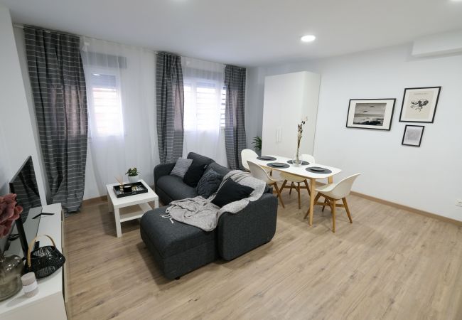 Апартаменты на Аликанте город / Alicante - 0B PlusUltra piso de 1 dorm